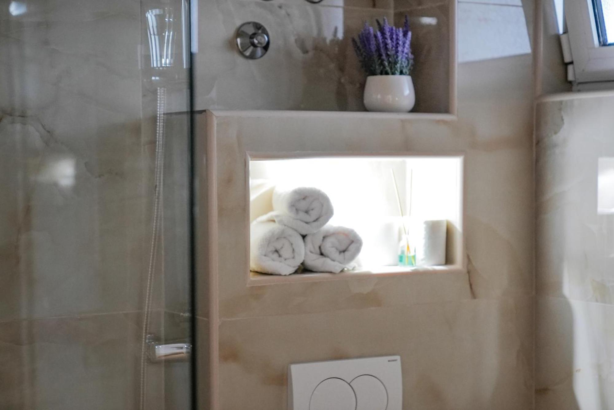 Mar Nero Apartments Bregvija Zewnętrze zdjęcie