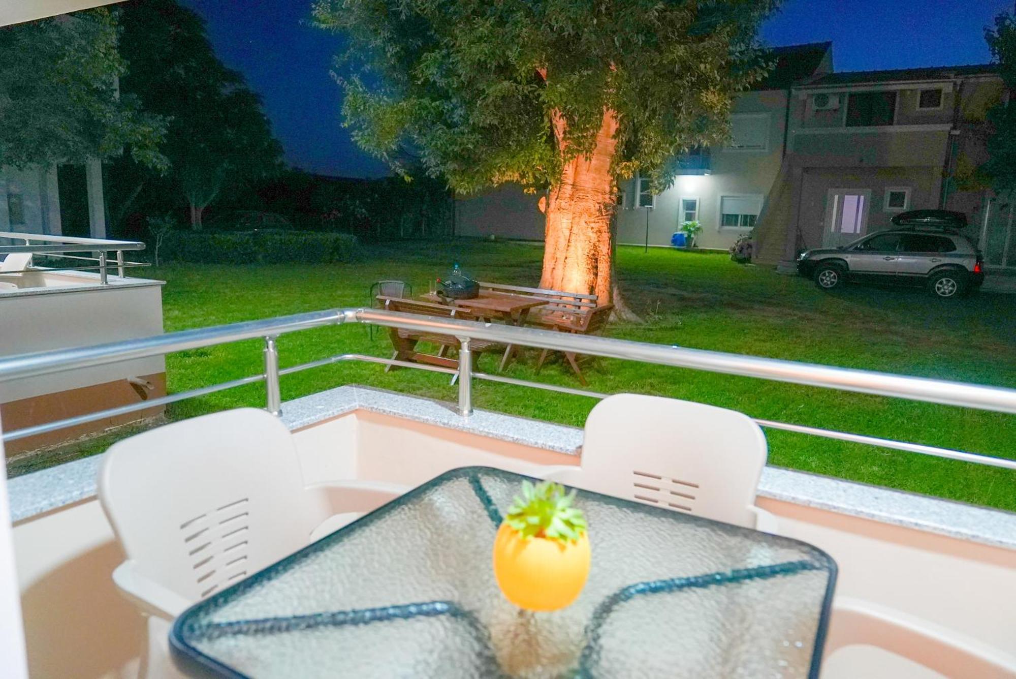 Mar Nero Apartments Bregvija Zewnętrze zdjęcie
